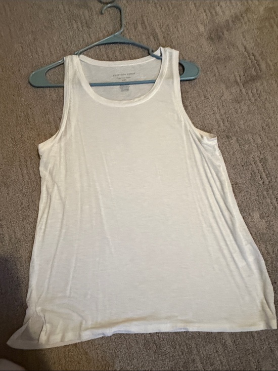 American Eagle Outfitters Tops - American Eagle Outfitters White Scoop Neck Tank Top